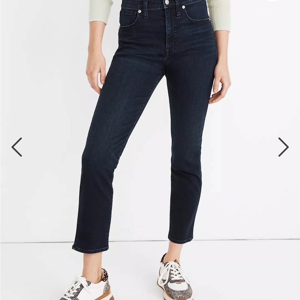 Petite Stovepipe Jeans in Macintosh Wash: TENCEL™ Denim Edition